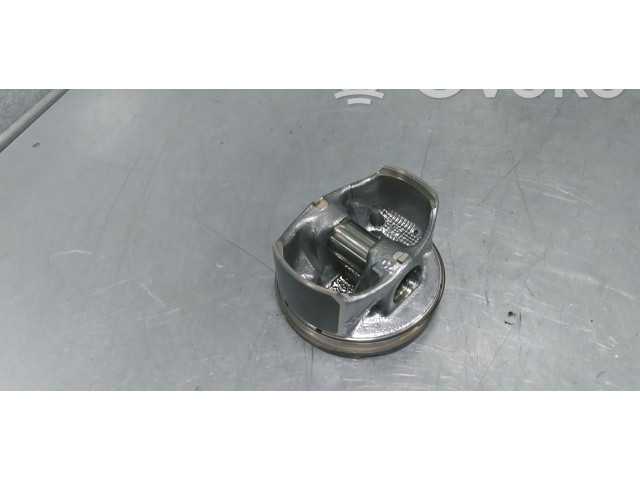 Píst A2640301900 Mercedes-Benz C W205 264915