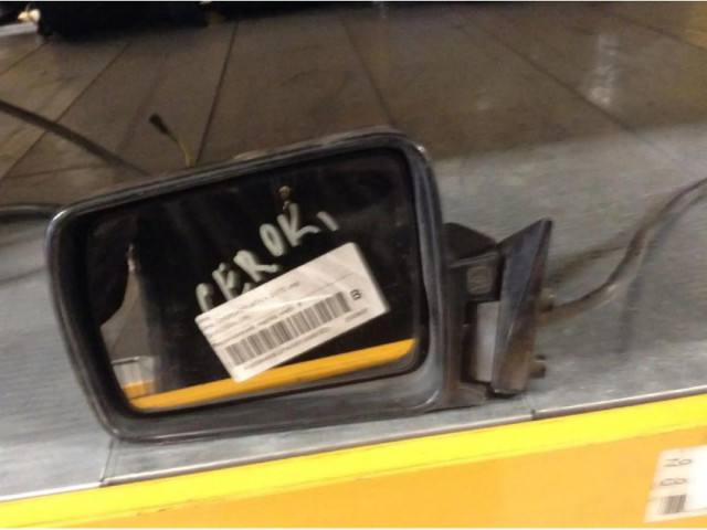 Зеркало электрическое        Jeep Cherokee     