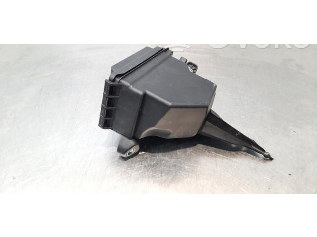 Pojistková skříňka A1675404601 Mercedes-Benz GLE W167 2020