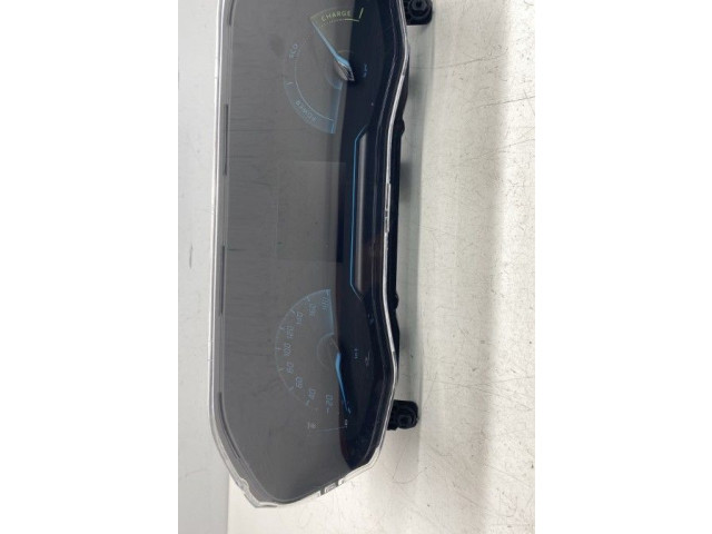 Панель приборов 9835846380   Peugeot 2008 II       