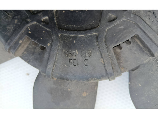 Вентилятор радиатора     7561713    BMW 3 E90 E91 