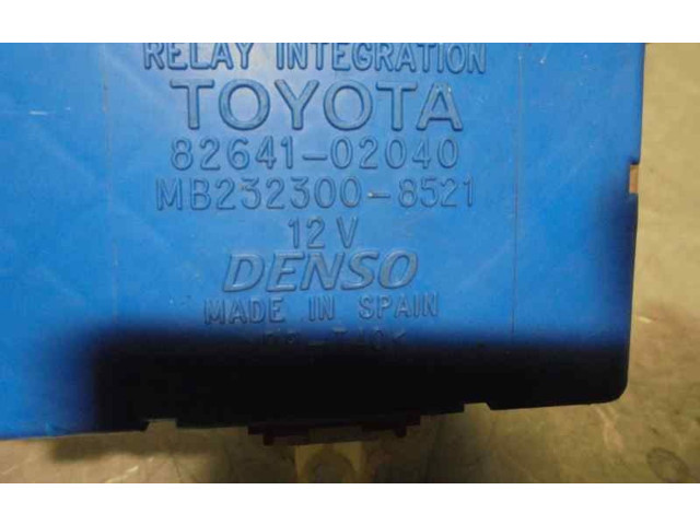 Pojistková skříňka Řídící jednotka BSM 8264102040, 2323008521 Toyota Corolla E120 E130 2003