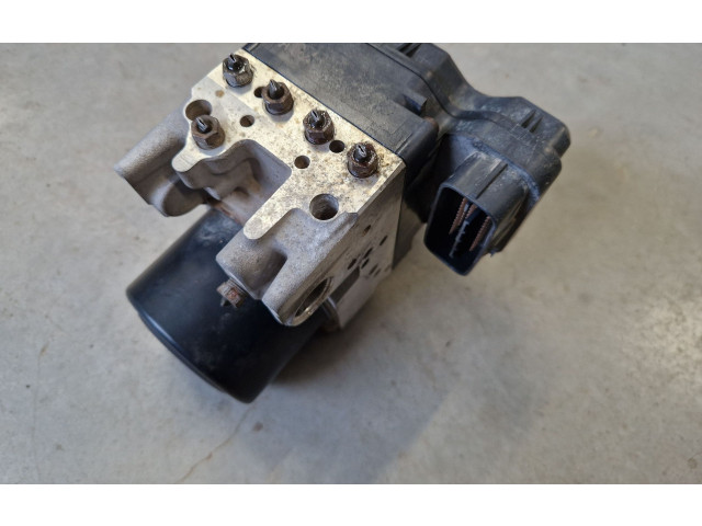 Блок АБС 4670A385, 1338007160 Mitsubishi L200 2006 - 2014 года