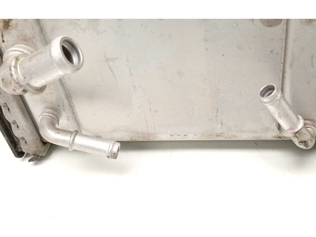 Интеркулер 04E145785E, 05E129051D Volkswagen Golf VII