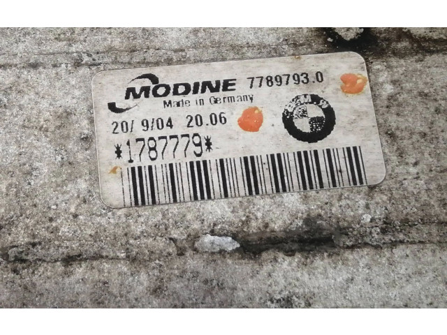 Интеркулер  1787779, 77897930   BMW X3 E83 