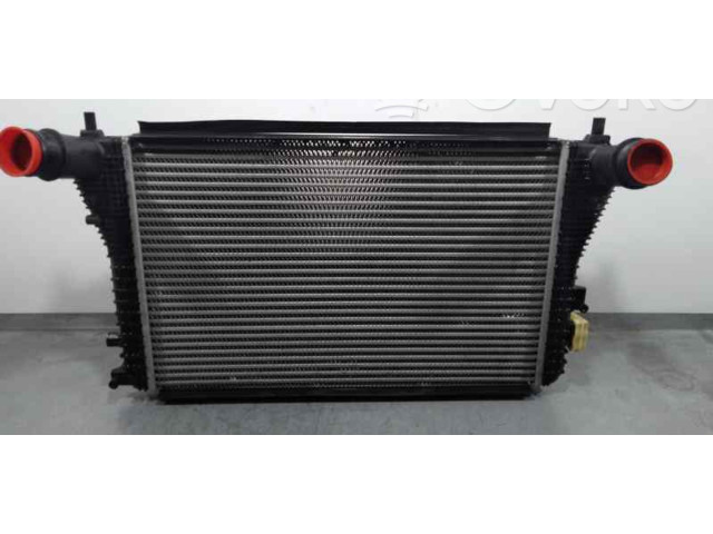 Интеркулер 1K0145803BM Audi A3 S3 8P