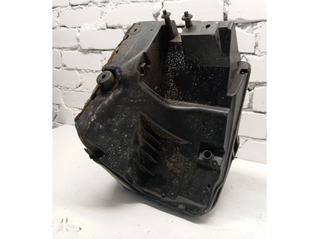   Pojistková skříňka 7H0129601M, 7H0129601J   Volkswagen Transporter - Caravelle T5 2008