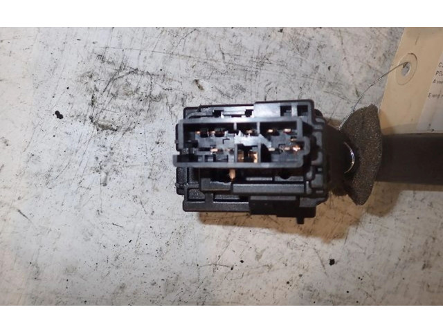 Ручка стеклоочистителей    Peugeot 306