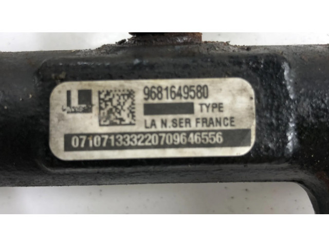 Топливная рампа 9681649580, 9658227880 Citroen C4 Grand Picasso 2.0