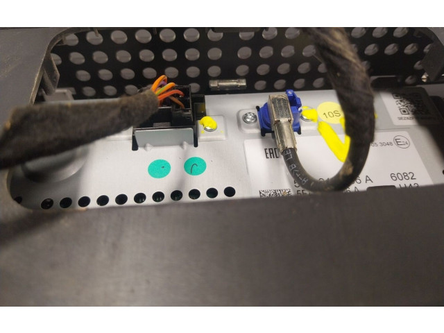 Дисплей       Chrysler Grand Voyager III