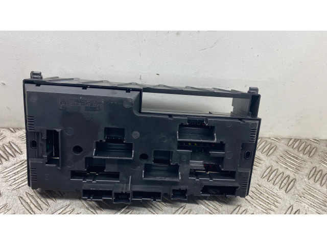 Pojistková skříňka 9252815 BMW M5 2013