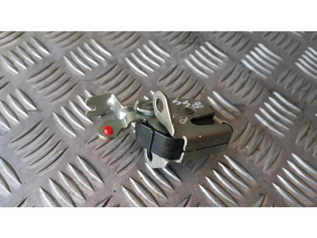 Замок багажника     Citroen Nemo  -  года