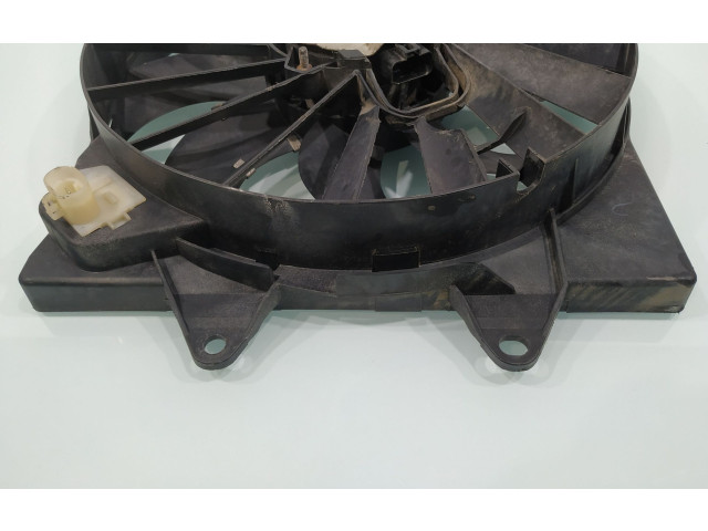 Вентилятор радиатора 51785225 Fiat Linea