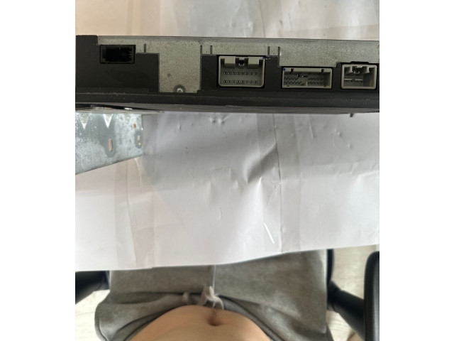 Звукоусилитель Jaguar XF - года