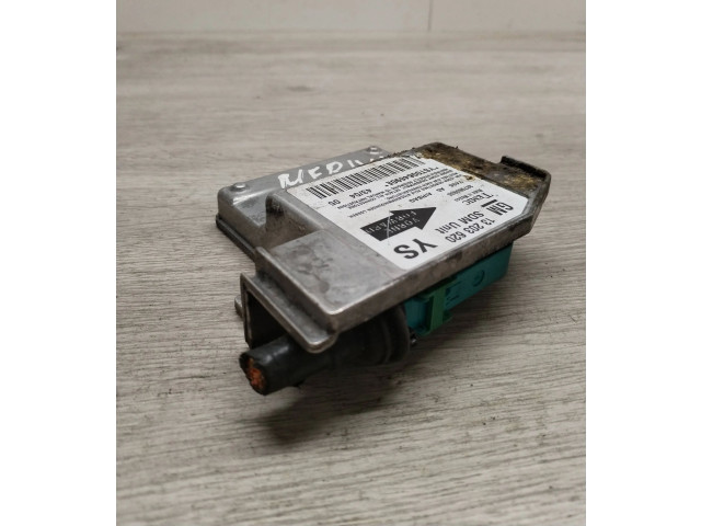 Блок подушек безопасности 327963935, YST0064690E   Opel Meriva A