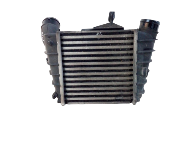 Интеркулер  6Q0145804A, 6Q0145804A   Volkswagen Polo 