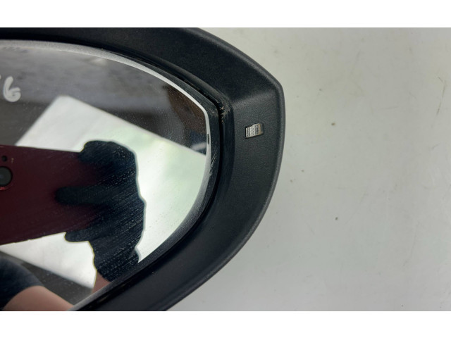 Зеркало электрическое Volkswagen Golf VIII 2019 - года