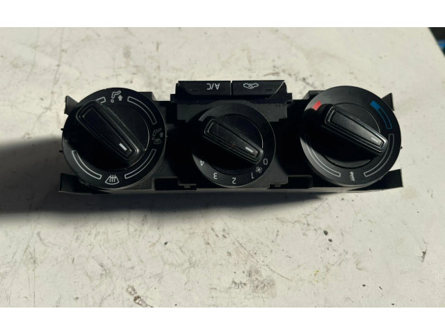 Блок управления климат-контролем    Skoda Fabia Mk3 (NJ)