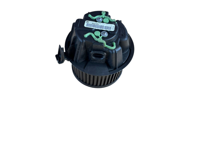 Вентилятор печки    N108824F, K4M   Dacia Duster