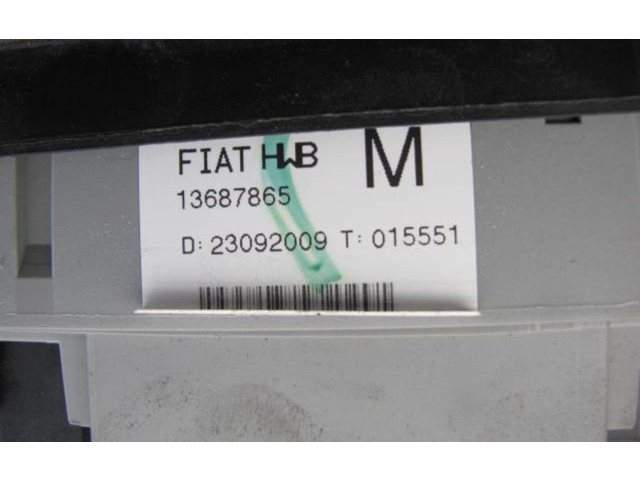 Pojistková skříňka 13687865 Fiat Punto Evo 2010