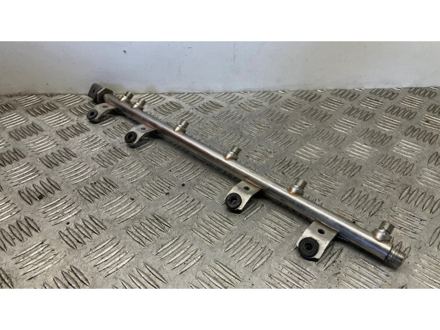 Vstřikovací lišta 7576779 BMW 3 E92 E93 pro benzínový motor 3.0