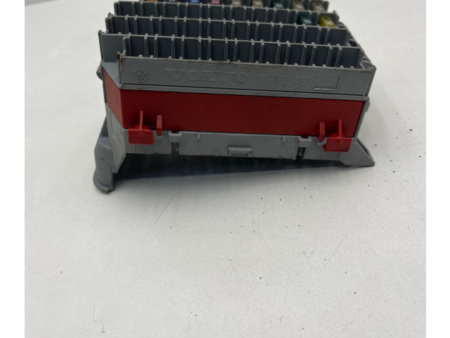 Блок предохранителей  9162439, 9162439   Volvo V70    