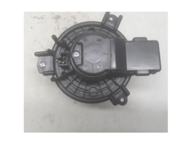 Вентилятор печки    12B25   Suzuki Jimny