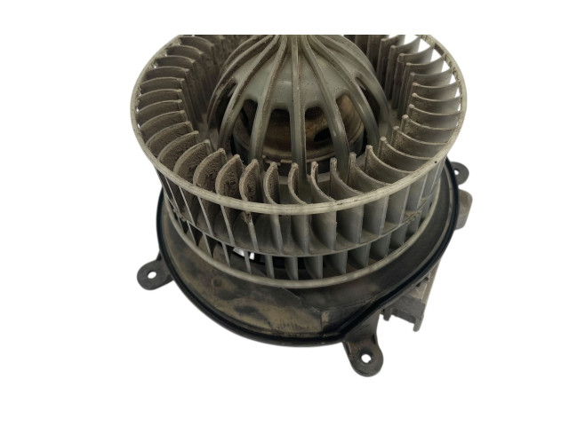 Вентилятор печки    A2308210251   Mercedes-Benz CLS AMG C219