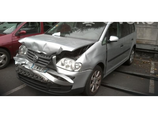 Зеркало электрическое        Volkswagen Touran I  2003 - 2010 года   