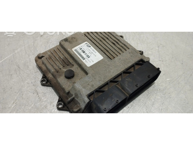 Блок управления двигателя 55195818 Fiat Idea