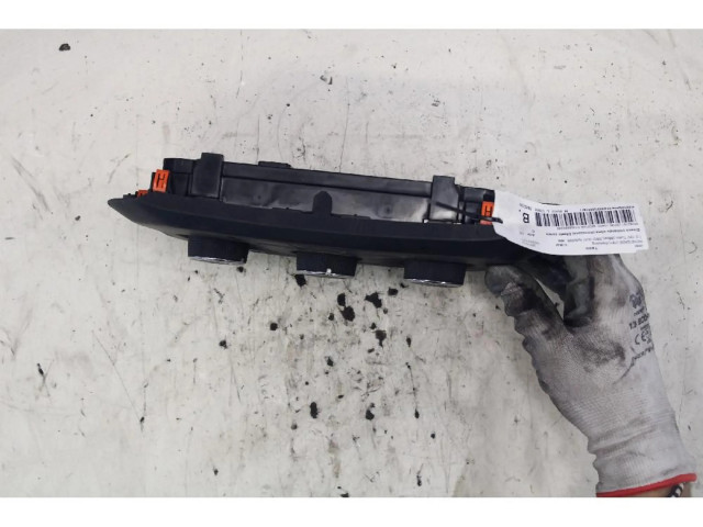 Блок управления климат-контролем    Jeep Renegade