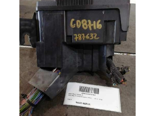 Pojistková skříňka Řídící jednotka BSM 8V5114B144BA, 71545950303   Ford Fiesta 2013