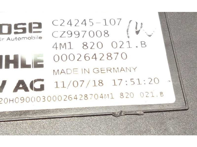 Вентилятор печки    4M1820021B   Audi Q5 SQ5