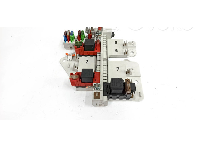 Pojistková skříňka 1635450105, 1635453328 Mercedes-Benz ML W163 2000