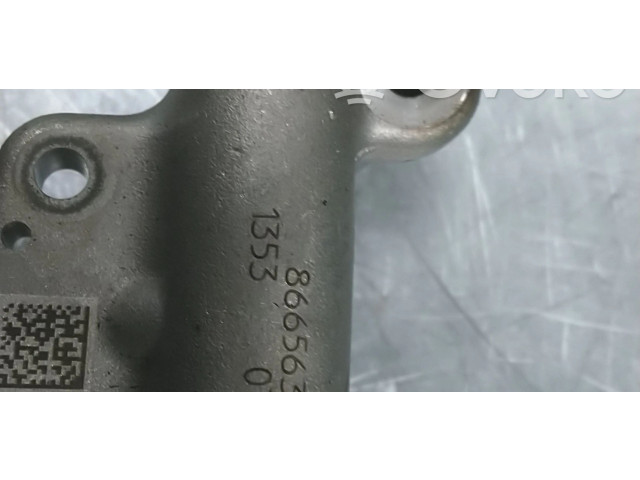 Топливная рампа 13538665633, 8665633 BMW X3 G01 для двигателя B48B20A