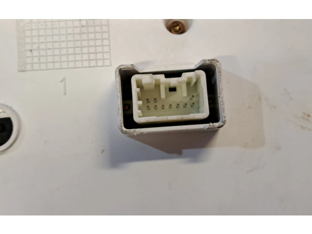 Панель приборов 30682287, 8602886   Volvo V70       