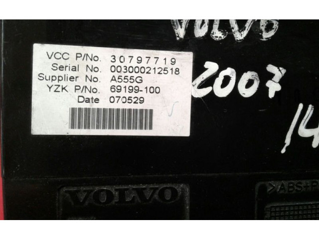 Дисплей    30797719   Volvo C30