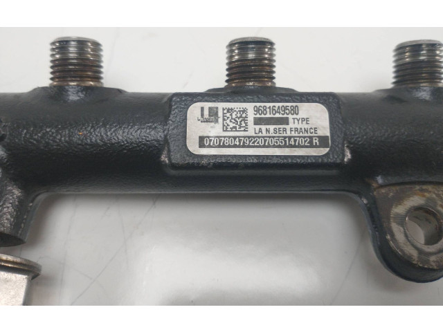 Топливная рампа 9681649580   Peugeot Expert  