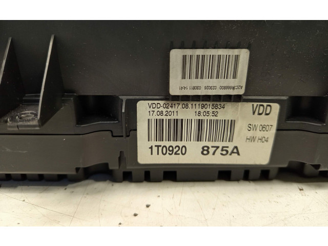 Панель приборов 1T0920875A   Volkswagen Touran II       