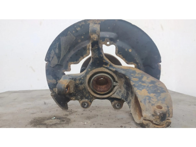 Передний поворотный кулак (ступица, цапфа)