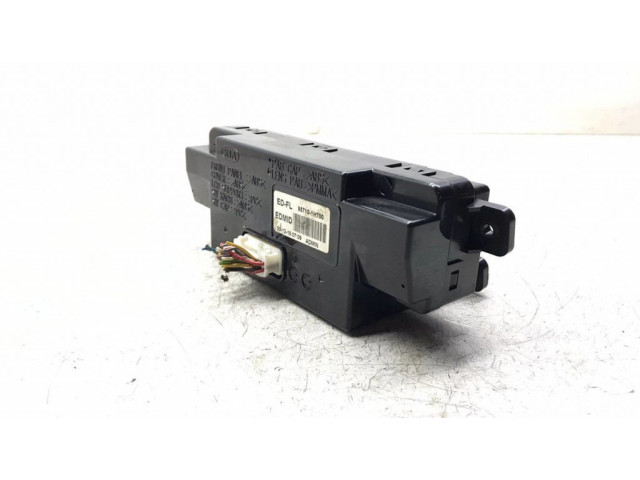 Дисплей    957101h700, K3144   KIA Ceed