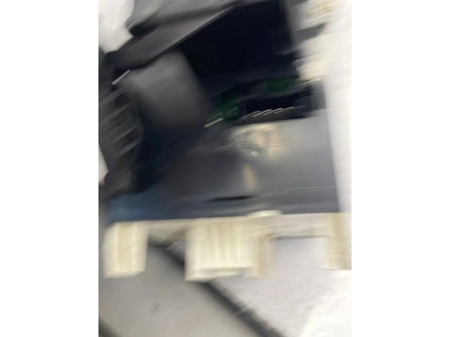 Блок управления климат-контролем 1688300485   Mercedes-Benz A W168