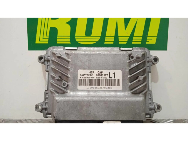 Блок управления двигателем Блок управления 5WY5968C   Chevrolet Astra