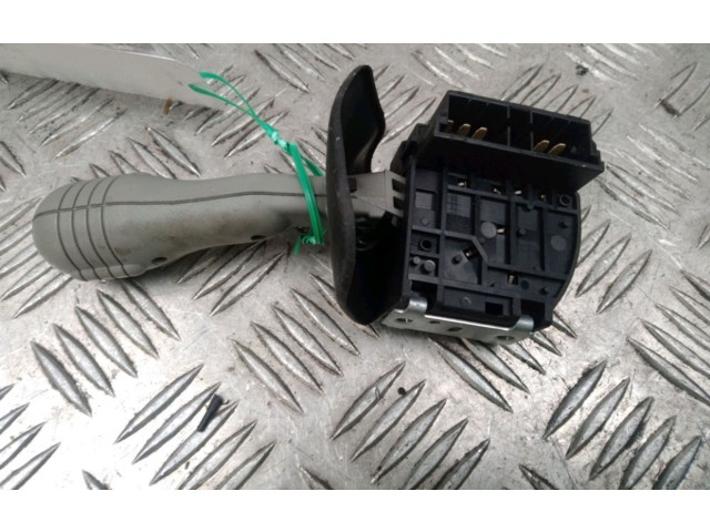 Ручка стеклоочистителей 7700832722   Renault Twingo I