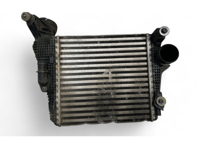 Интеркулер 95B145803B Porsche Macan