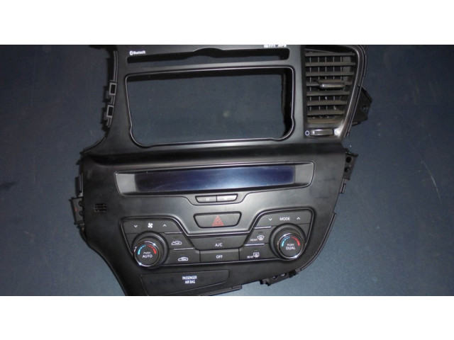 Отделка контроля климата / контроля печки