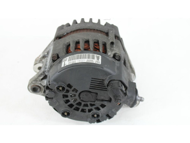 Генератор 373002F100   KIA Sorento      