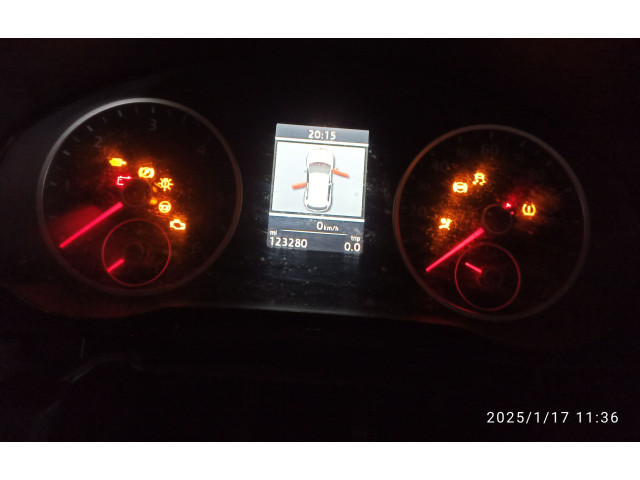 Přístrojová deska Volkswagen Tiguan 2012 5N0920982D