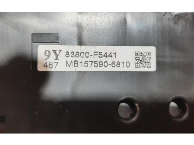 Přístrojová deska Toyota Yaris 2018 83800F5441