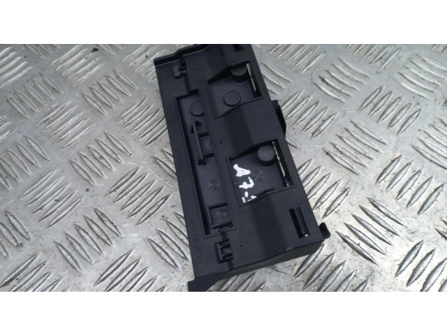 Блок управления крышки багажника